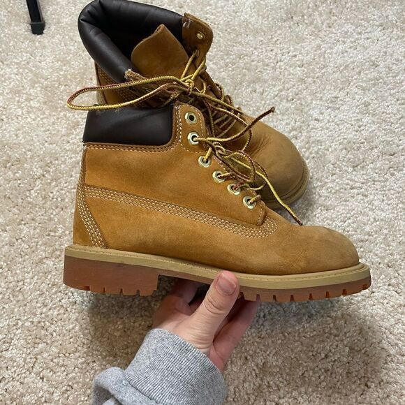 Timberland Boots - Wheat Nubuck - Picture 2 of 5